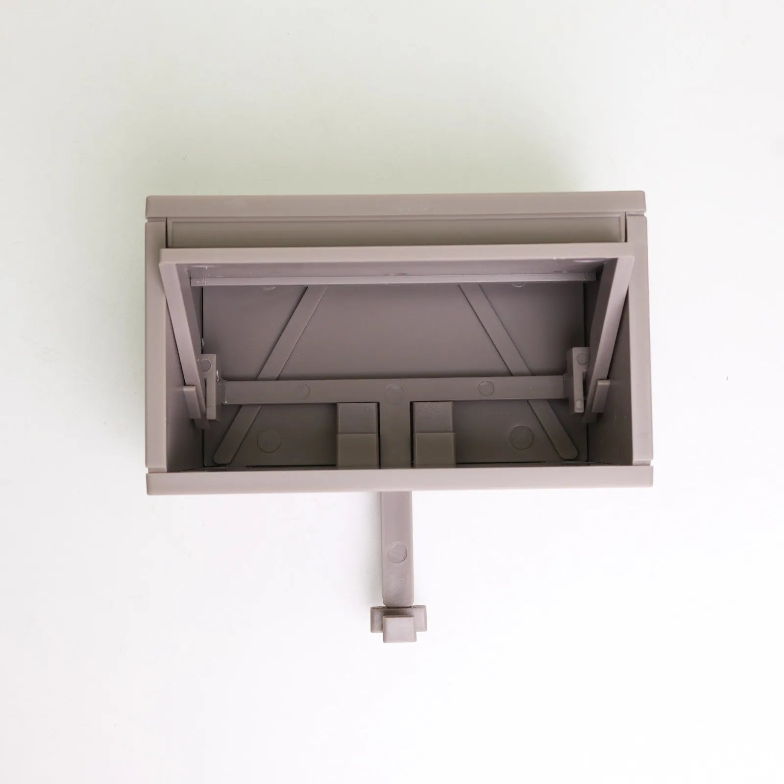 Fun 3D Car Key Holder for Busy Family Homes – Playful Garage-Style Wall-Mounted Key Organiser